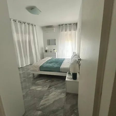 Sissy House Cinque Terre La Spezia דירה ארקולה